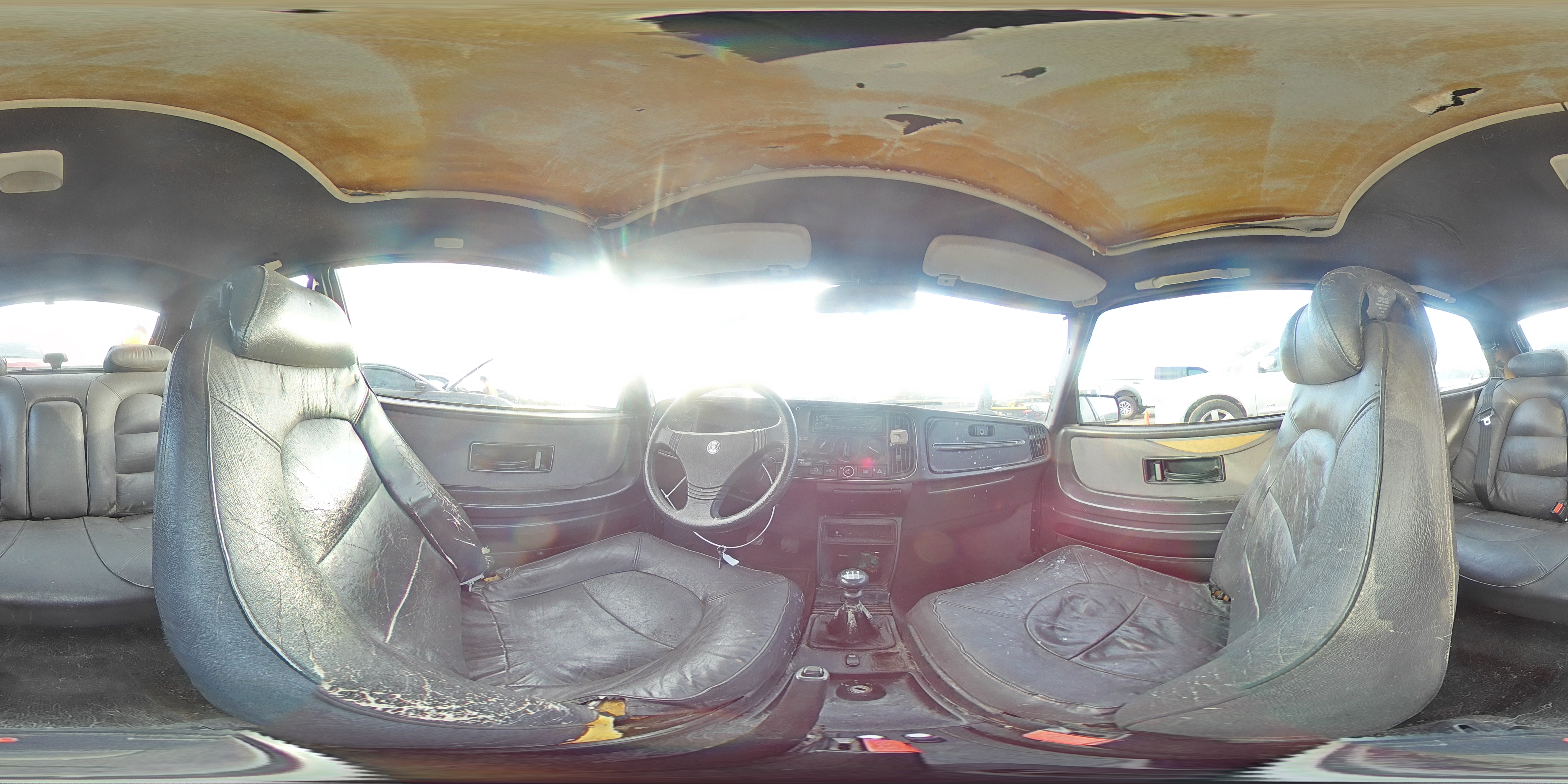 1988 Saab 900 VIN: YS3AL35L8J3027679 Lot: 90948985