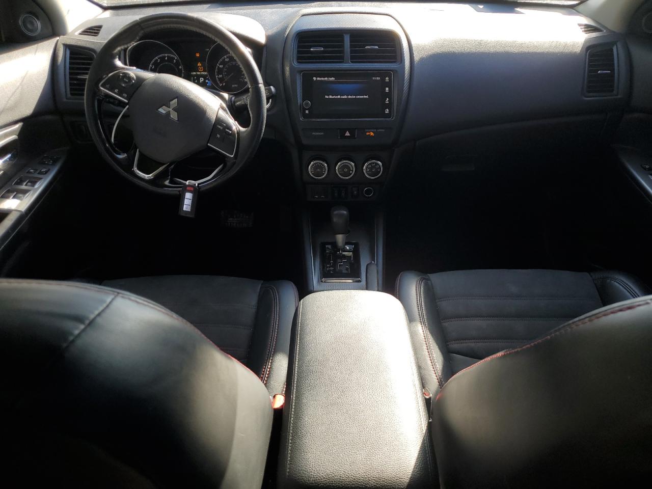 2018 Mitsubishi Outlander Sport Es VIN: JA4AR3AW2JU002643 Lot: 92818595