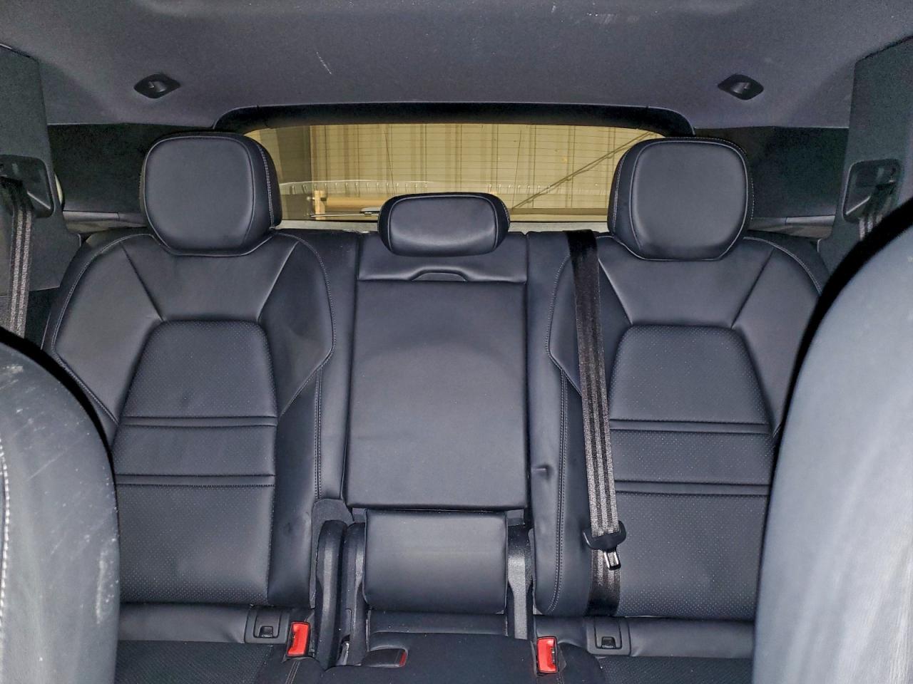 2019 Porsche Cayenne S VIN: WP1AB2AY2KDA60628 Lot: 93915485