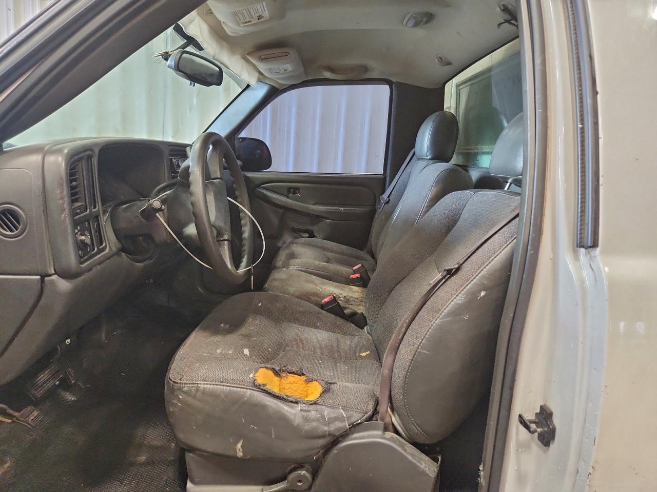 2004 GMC New Sierra C1500 VIN: 1GTEC14X54Z141495 Lot: 93731575