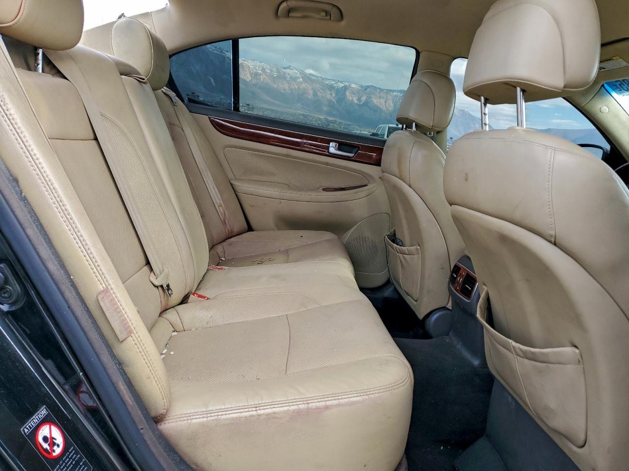 2013 Hyundai Genesis 3.8L VIN: KMHGC4DD8DU212603 Lot: 94380685