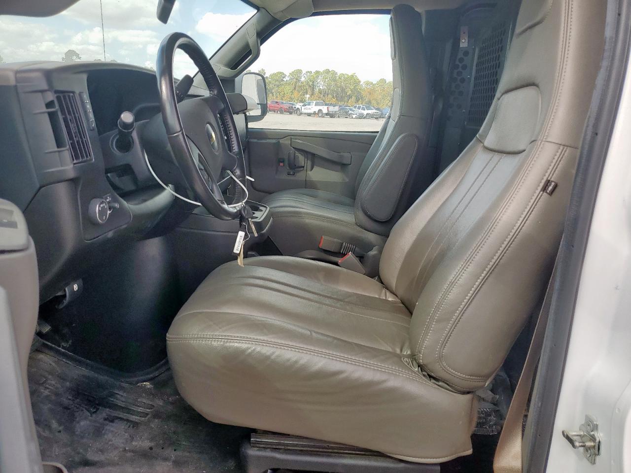 2023 Chevrolet Express G2500 VIN: 1GCWGBFP3P1160254 Lot: 92397515