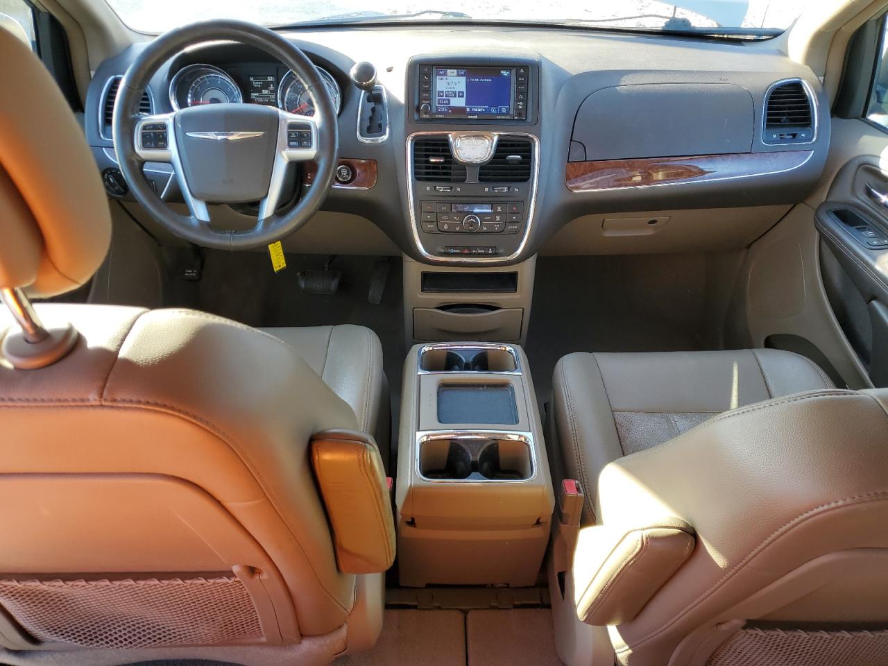 2011 Chrysler Town & Country Touring L VIN: 2A4RR8DG0BR798800 Lot: 92286795