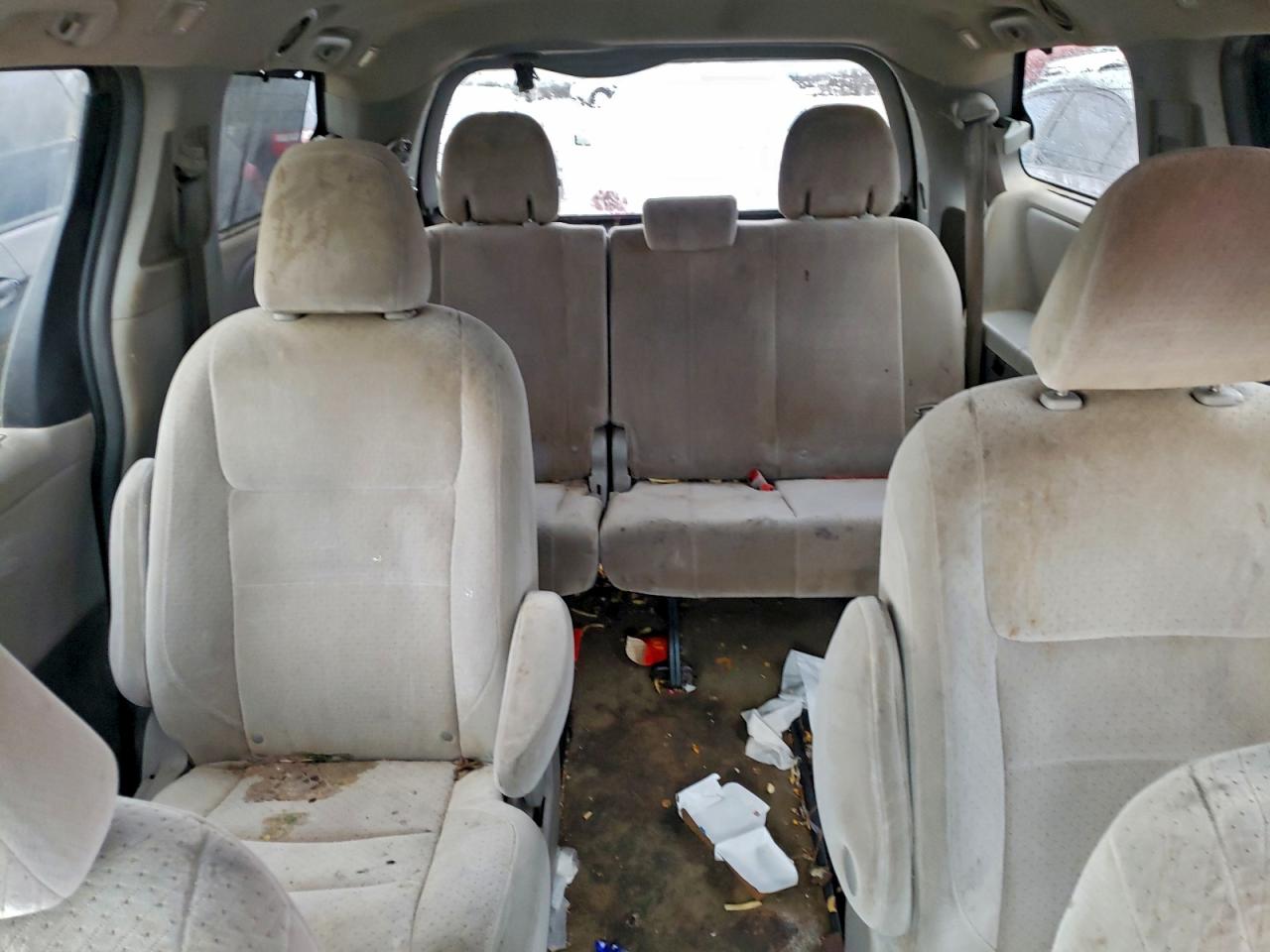 2015 Toyota Sienna Le VIN: 5TDJK3DC6FS095741 Lot: 92858565