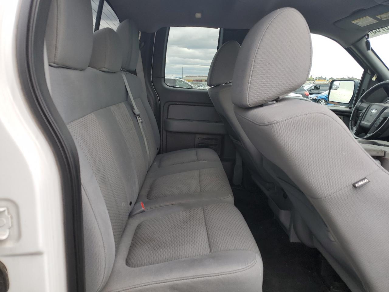 2011 Ford F150 Super Cab VIN: 1FTFX1EFXBFA70565 Lot: 92215765