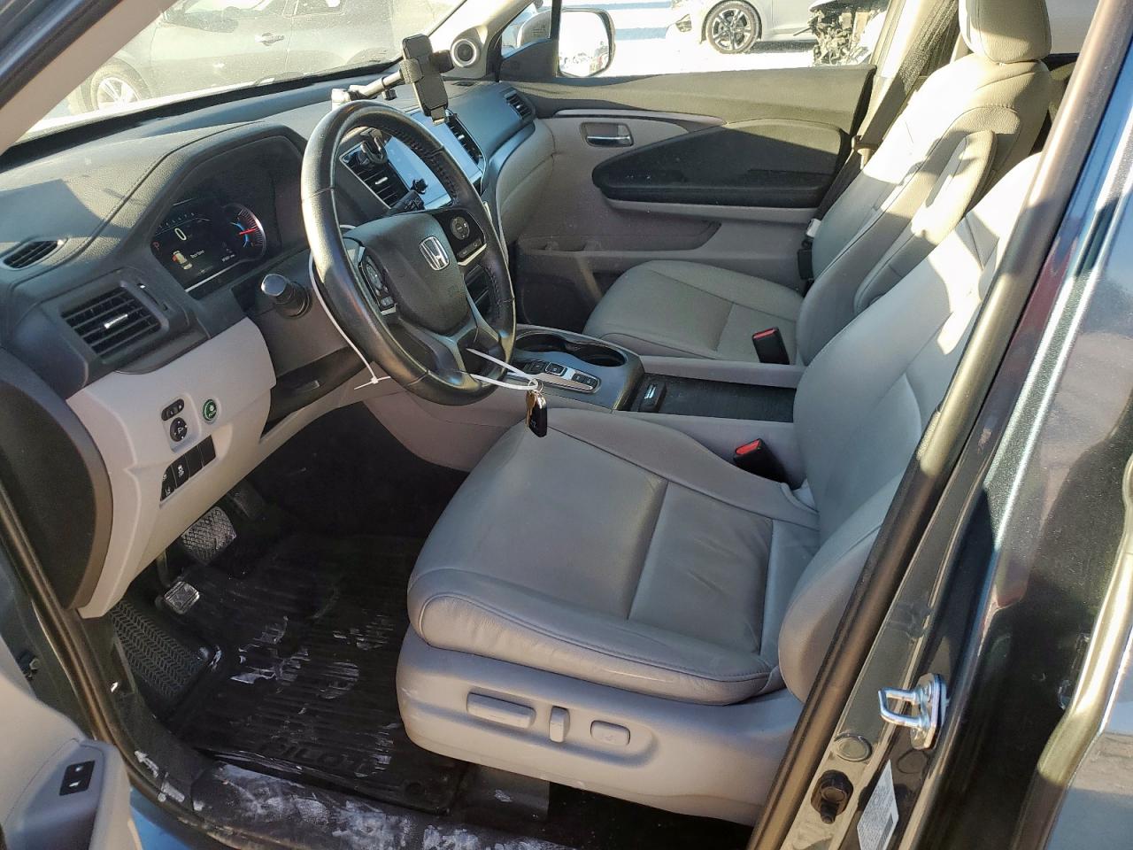 2022 Honda Pilot Exl VIN: 5FNYF5H55NB009204 Lot: 92112535