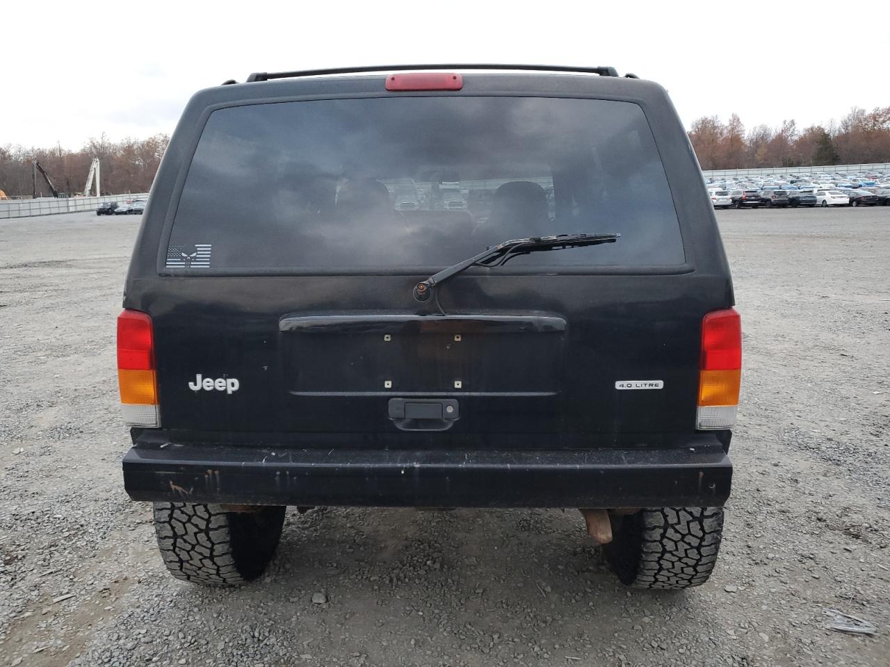 2001 Jeep Cherokee Sport VIN: 1J4FF48S21L508423 Lot: 92468455