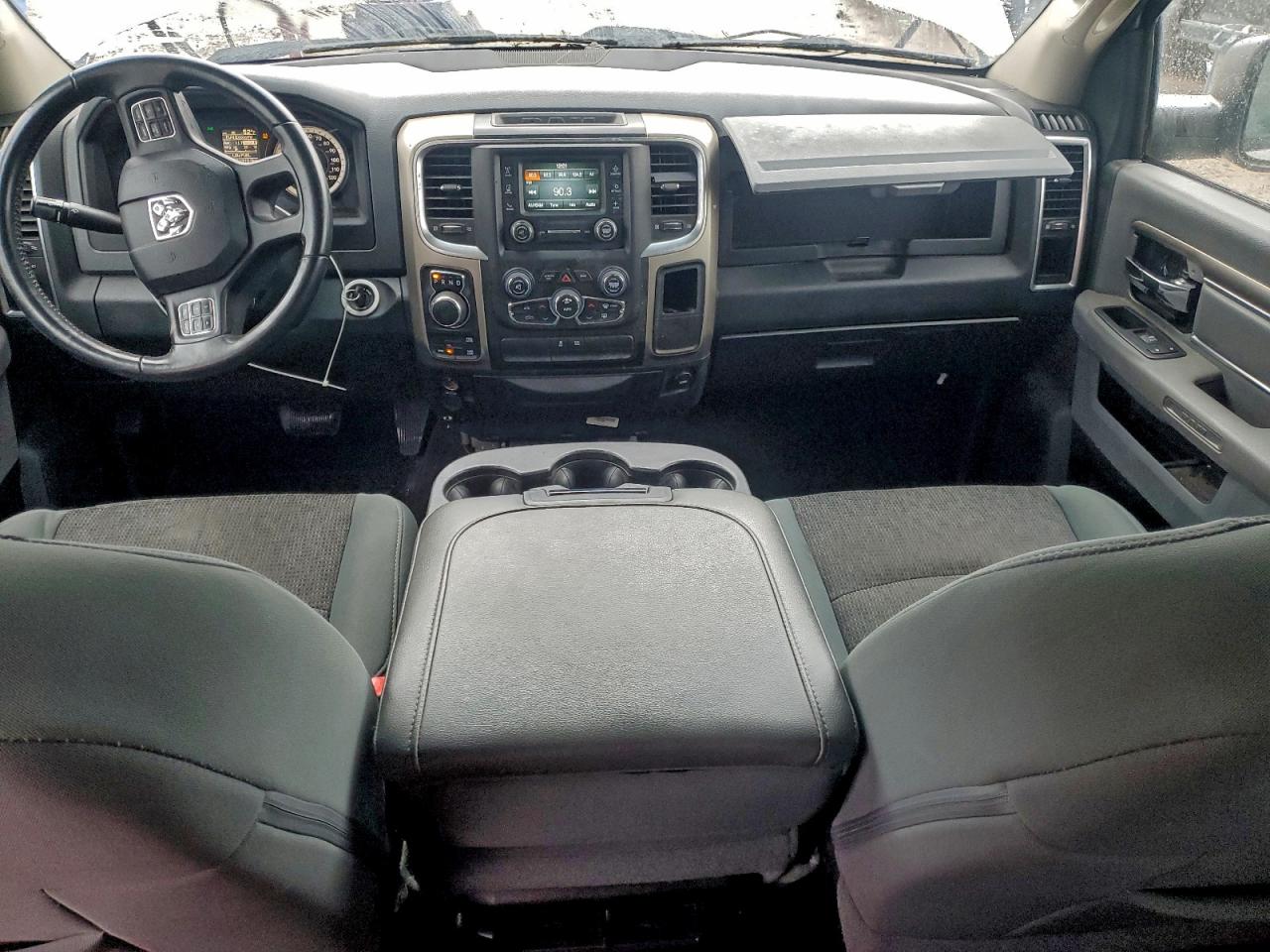 2017 Ram 1500 Slt VIN: 1C6RR7LGXHS589113 Lot: 94845305