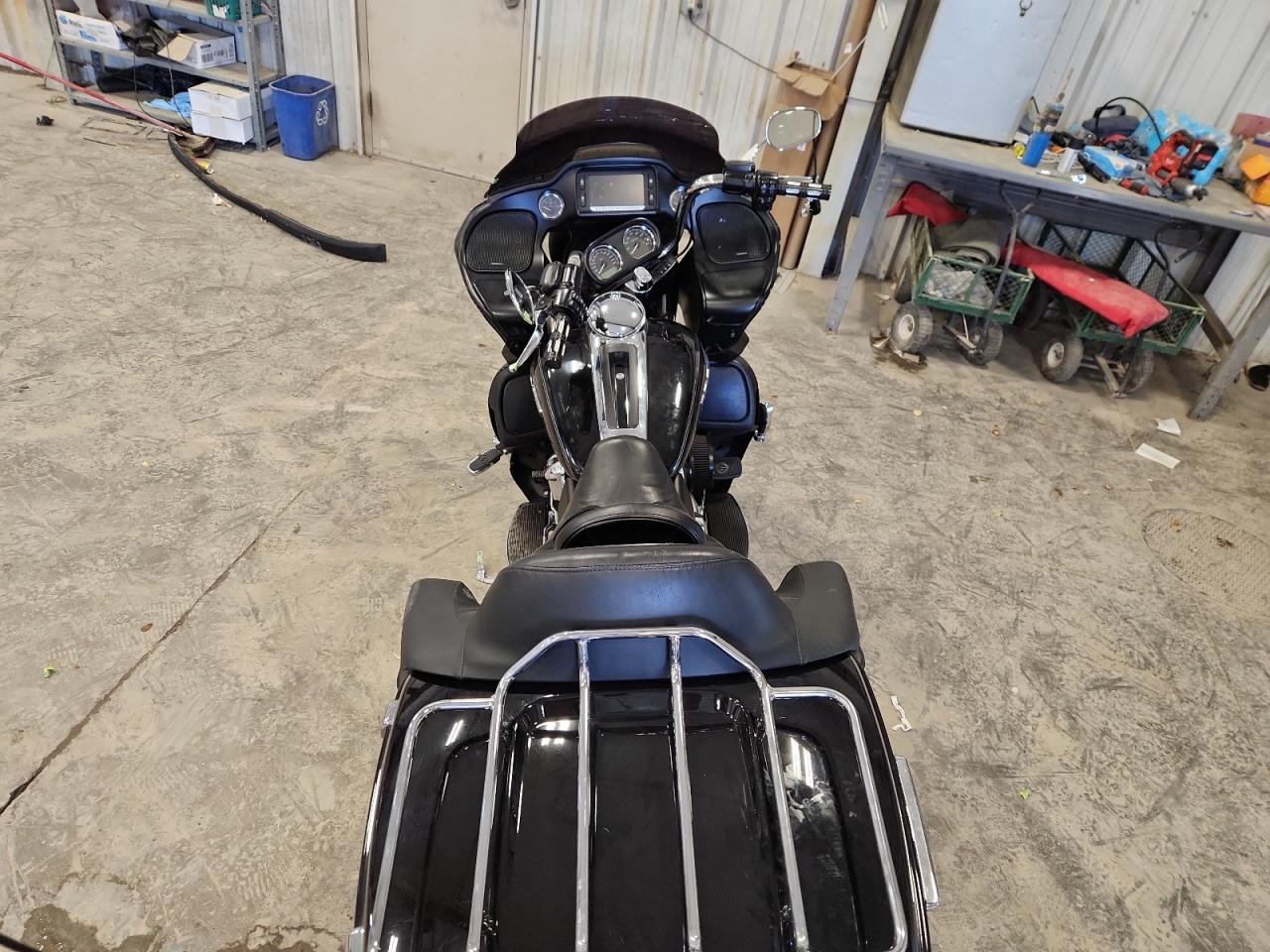 2017 Harley-Davidson Fltru VIN: 1HD1KGD10HB674478 Lot: 93088735