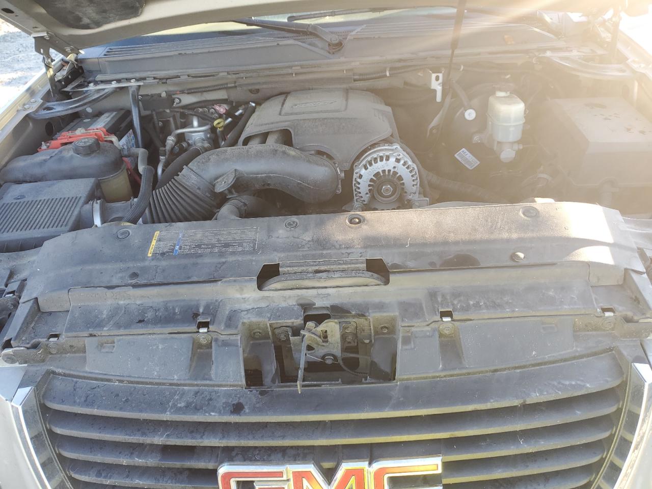 2007 GMC Yukon VIN: 1GKFC13J27R187098 Lot: 90585835