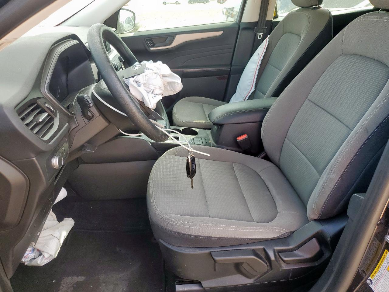 2021 Ford Escape S VIN: 1FMCU0F69MUA15152 Lot: 93277715