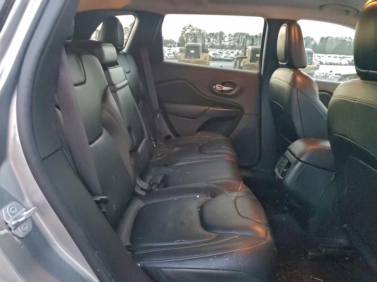 2016 Jeep Cherokee Limited VIN: 1C4PJLDB1GW200529 Lot: 94103075