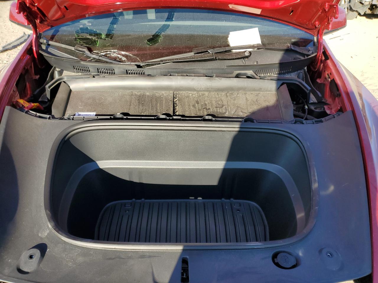 2026 Tesla Model Y VIN: 7SAYGDEE2TF338051 Lot: 92459685