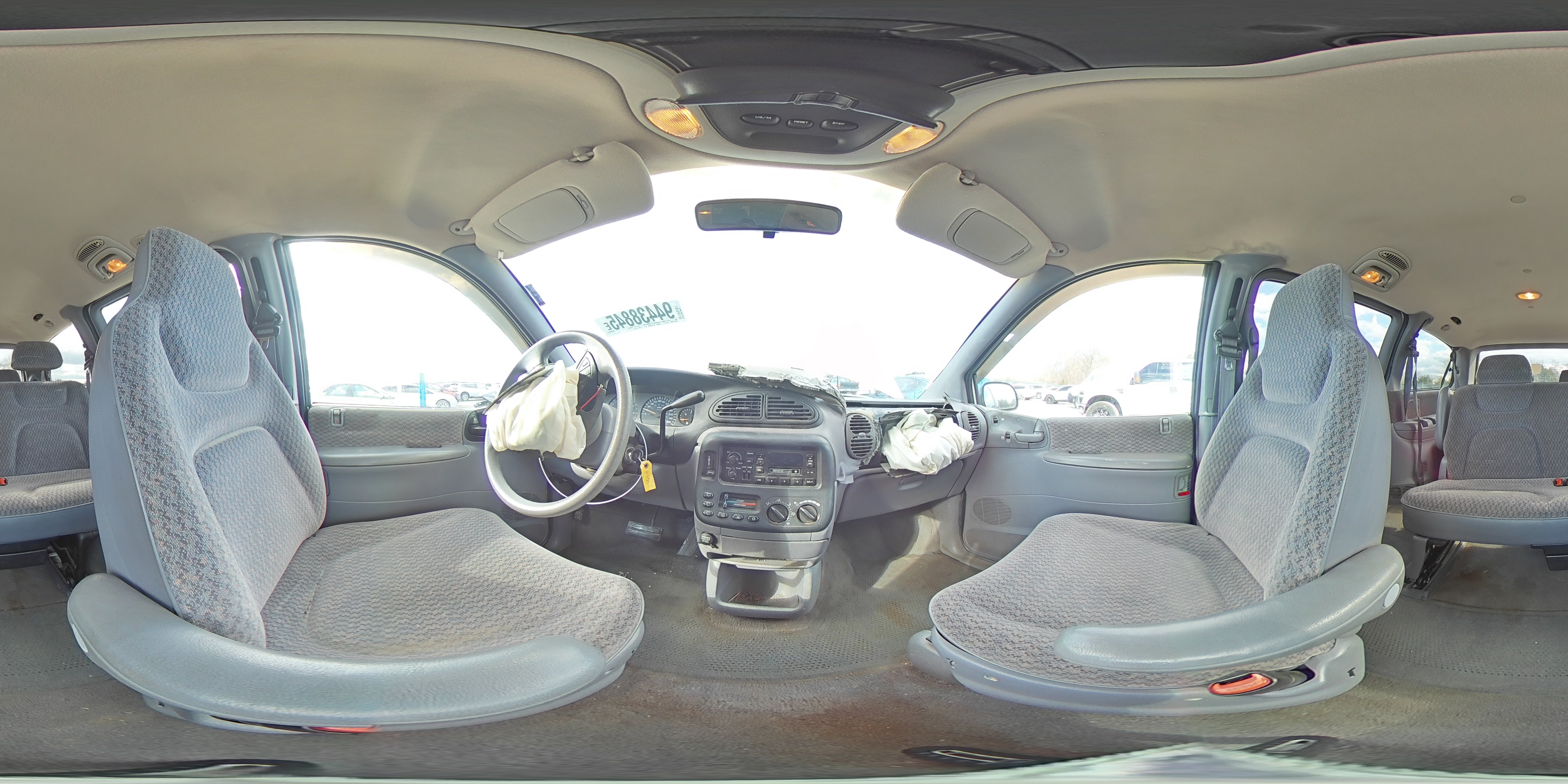 1999 Dodge Grand Caravan Se VIN: 2B4GP44G8XR277095 Lot: 94438845