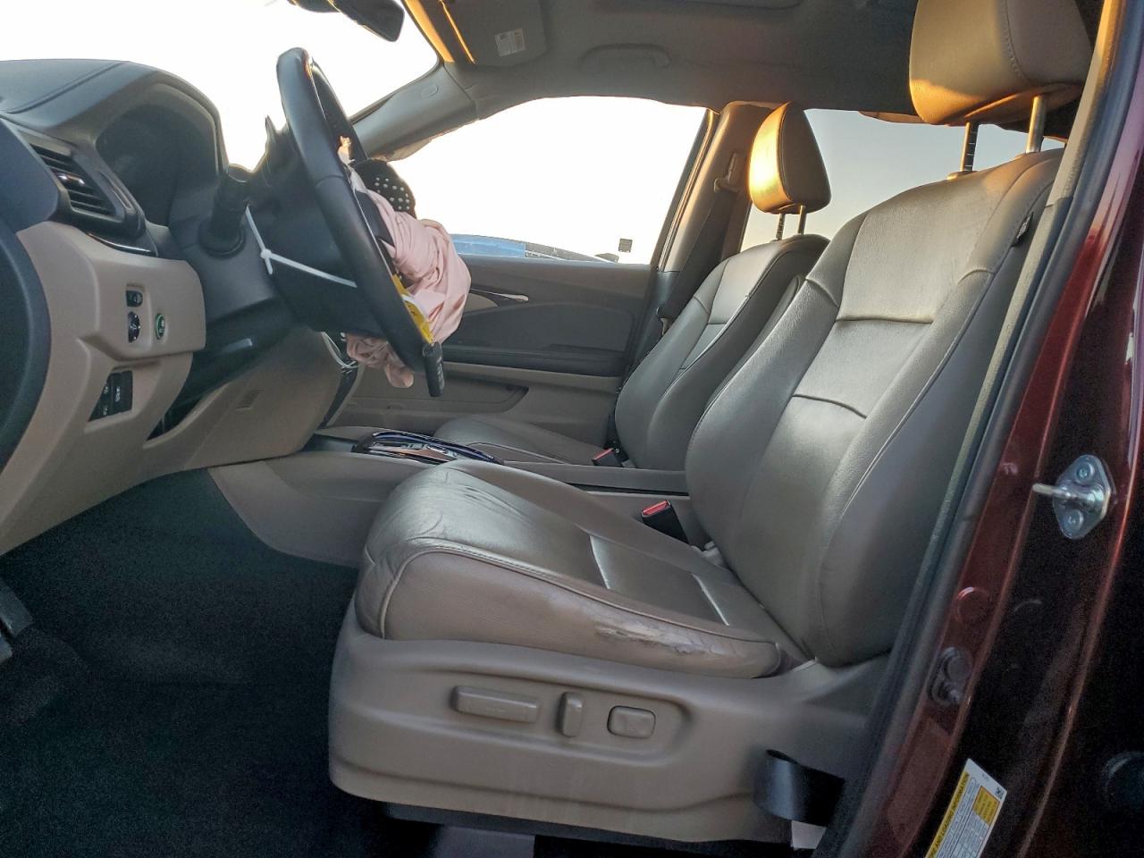 2019 Honda Pilot Touring VIN: 5FNYF6H69KB009605 Lot: 94126675