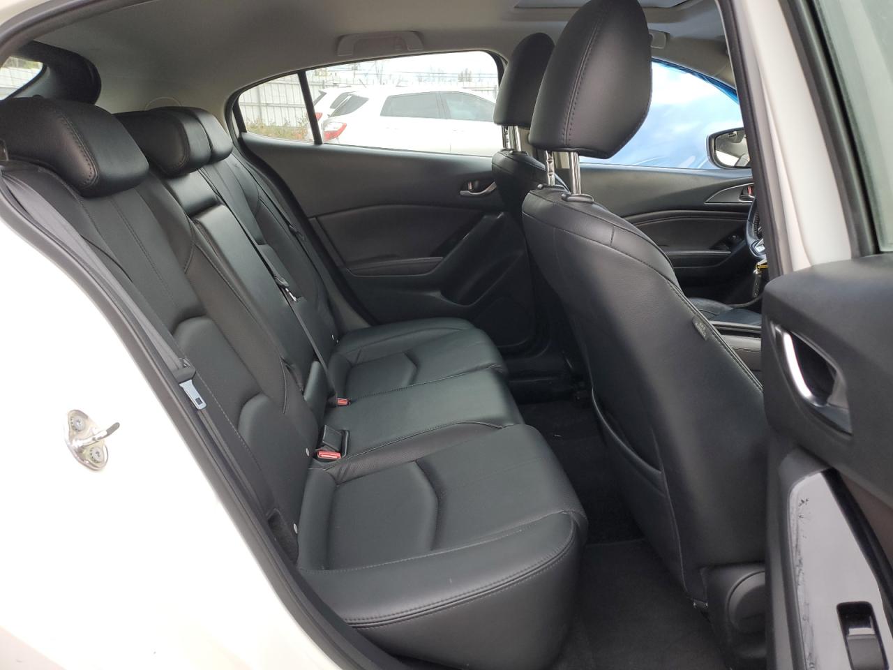 2018 Mazda 3 Grand Touring VIN: 3MZBN1M33JM262076 Lot: 90980805