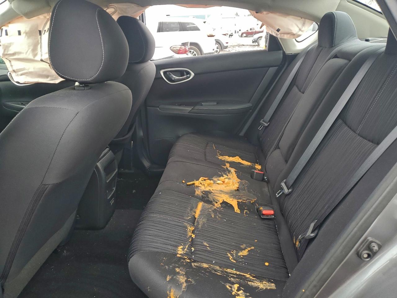 2018 Nissan Sentra S VIN: 3N1AB7AP7JL661275 Lot: 94042165