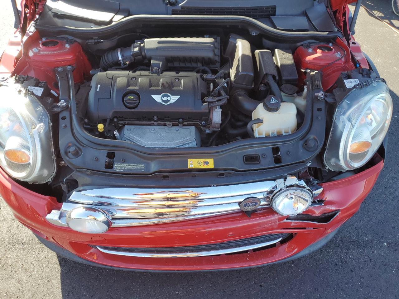 2012 Mini Cooper VIN: WMWSU3C55CT543415 Lot: 93305415