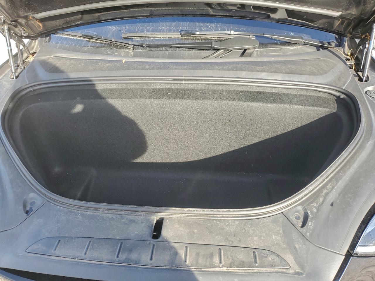 2024 Tesla Model X VIN: 7SAXCDE53RF441771 Lot: 93208685