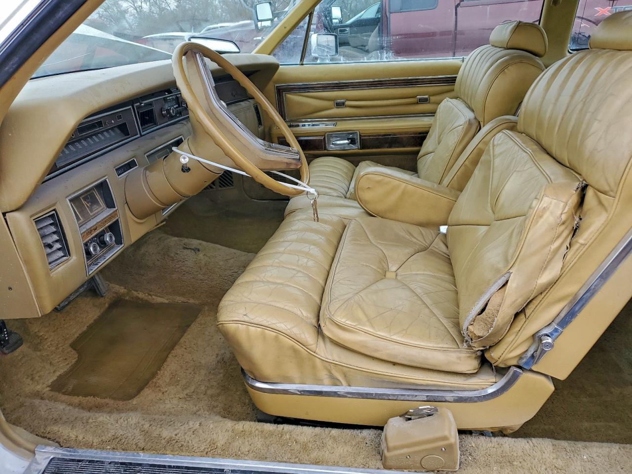 1977 Lincoln Continenta VIN: 7Y81A822147 Lot: 93876265
