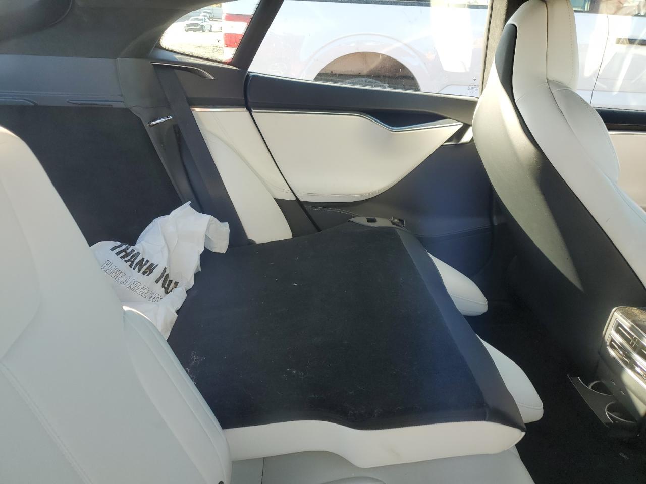 2017 Tesla Model S VIN: 5YJSA1E28HF196577 Lot: 91917725