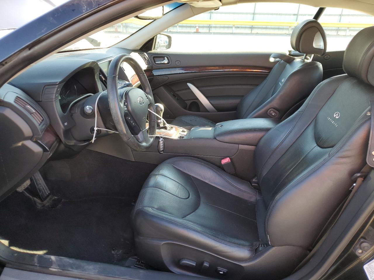 2010 Infiniti G37 Base VIN: JN1CV6FE5AM353299 Lot: 92862925