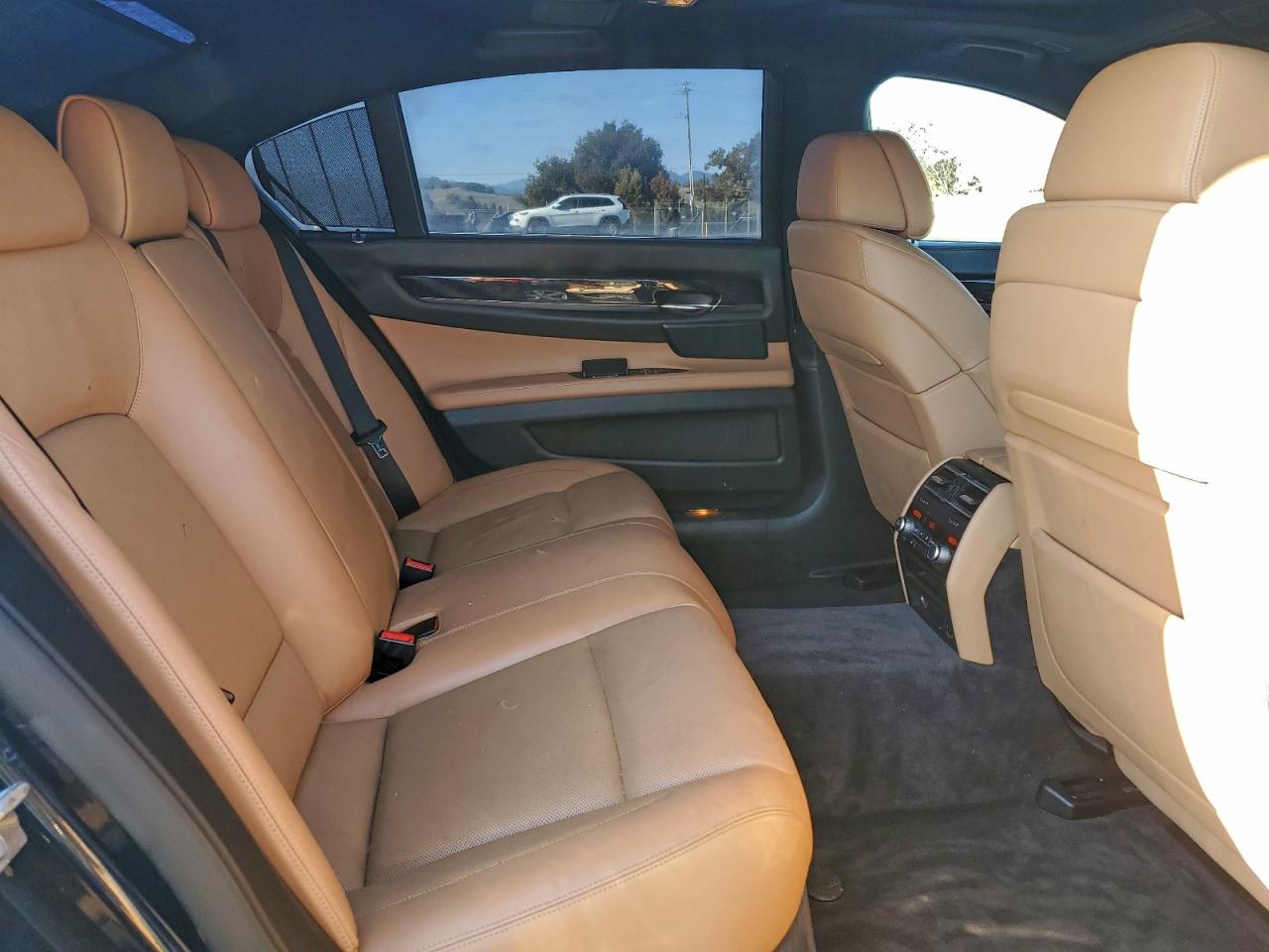 2010 BMW 750 Li xDrive VIN: WBAKC8C53AC430074 Lot: 93979485