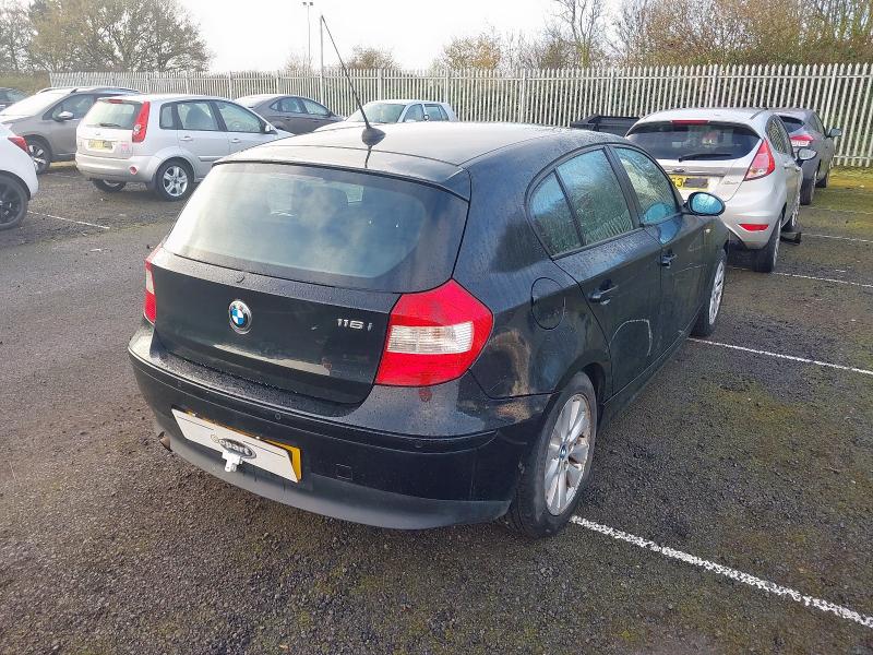2006 BMW 1 SERIES 116I SE 5DR [6]