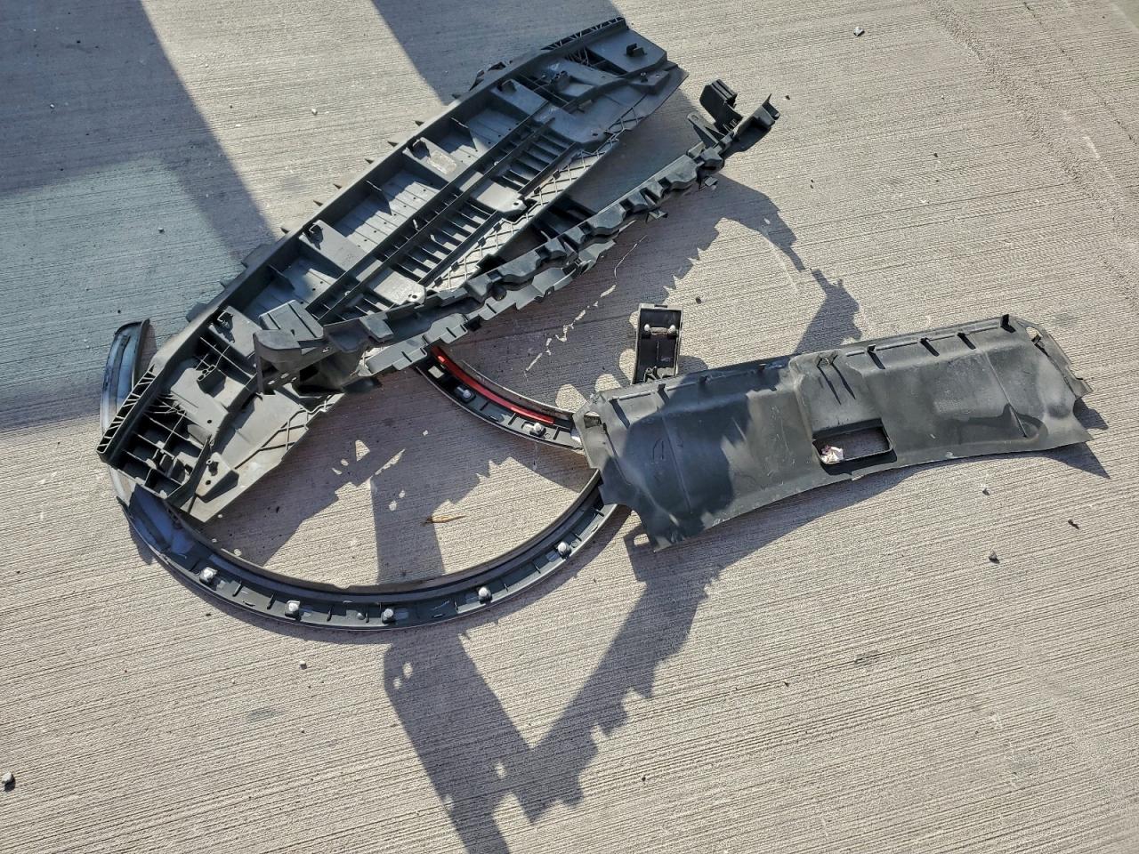 2018 Audi Q3 Premium VIN: WA1BCCFS2JR030022 Lot: 92910875