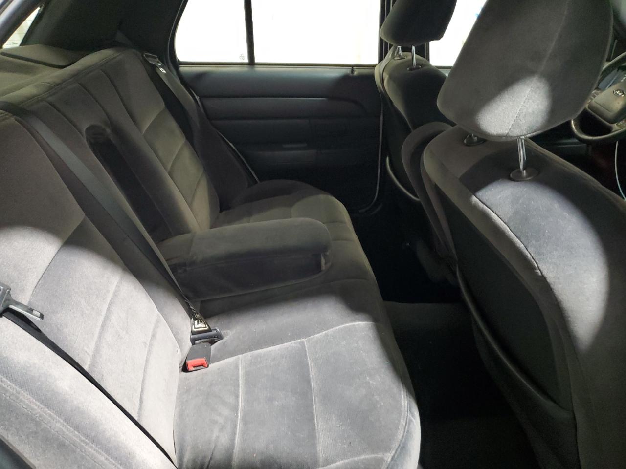 2003 Ford Crown Victoria Lx VIN: 2FAFP74W33X167123 Lot: 92571815