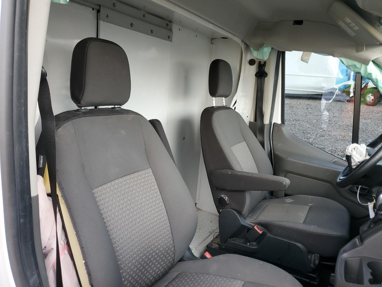 2023 Ford Transit Utility / Service Truck VIN: 1FDBW7PG7PKA63271 Lot: 92288135