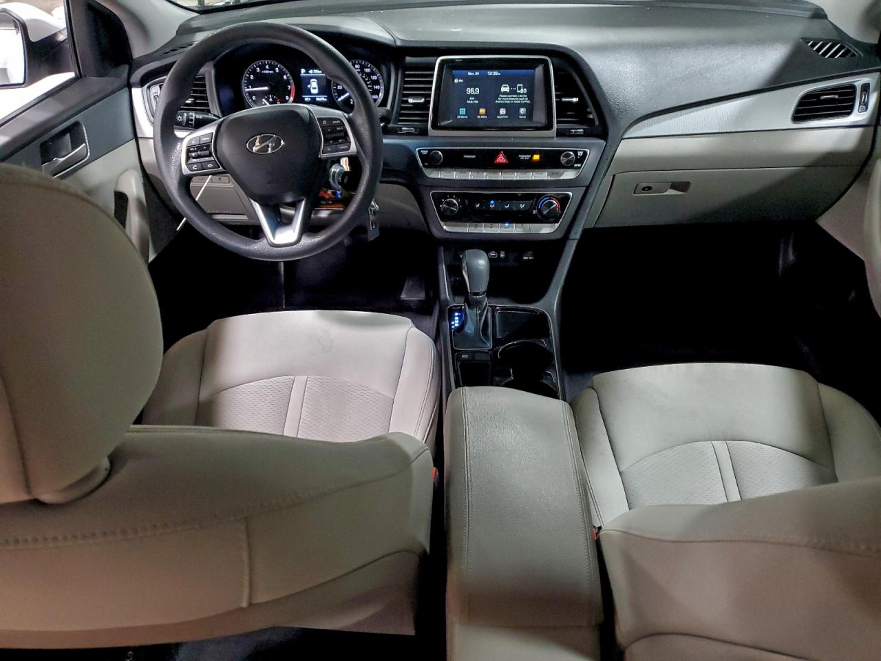 2019 Hyundai Sonata Se VIN: 5NPE24AF5KH804942 Lot: 93971775