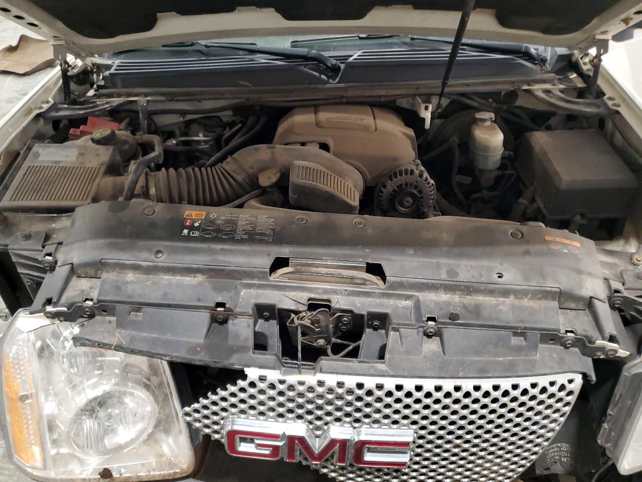 2013 GMC Yukon Xl Denali VIN: 1GKS2MEF8DR360095 Lot: 92421285