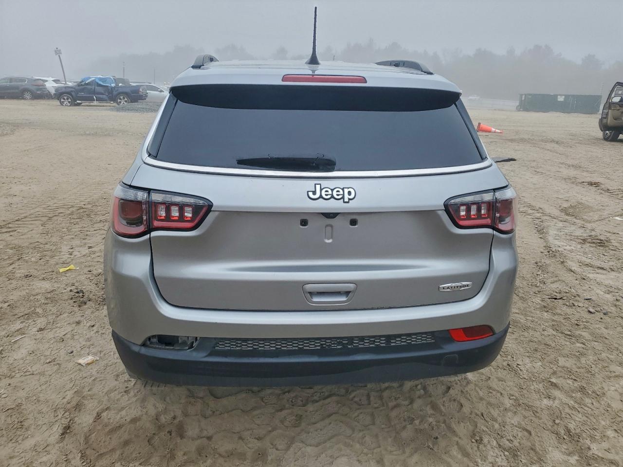 2022 Jeep Compass Latitude VIN: 3C4NJCBB3NT218012 Lot: 93448905