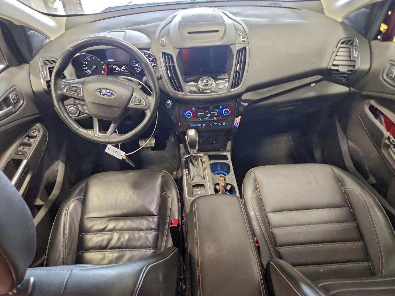 2018 Ford Escape Titanium VIN: 1FMCU0J90JUD47932 Lot: 94093205