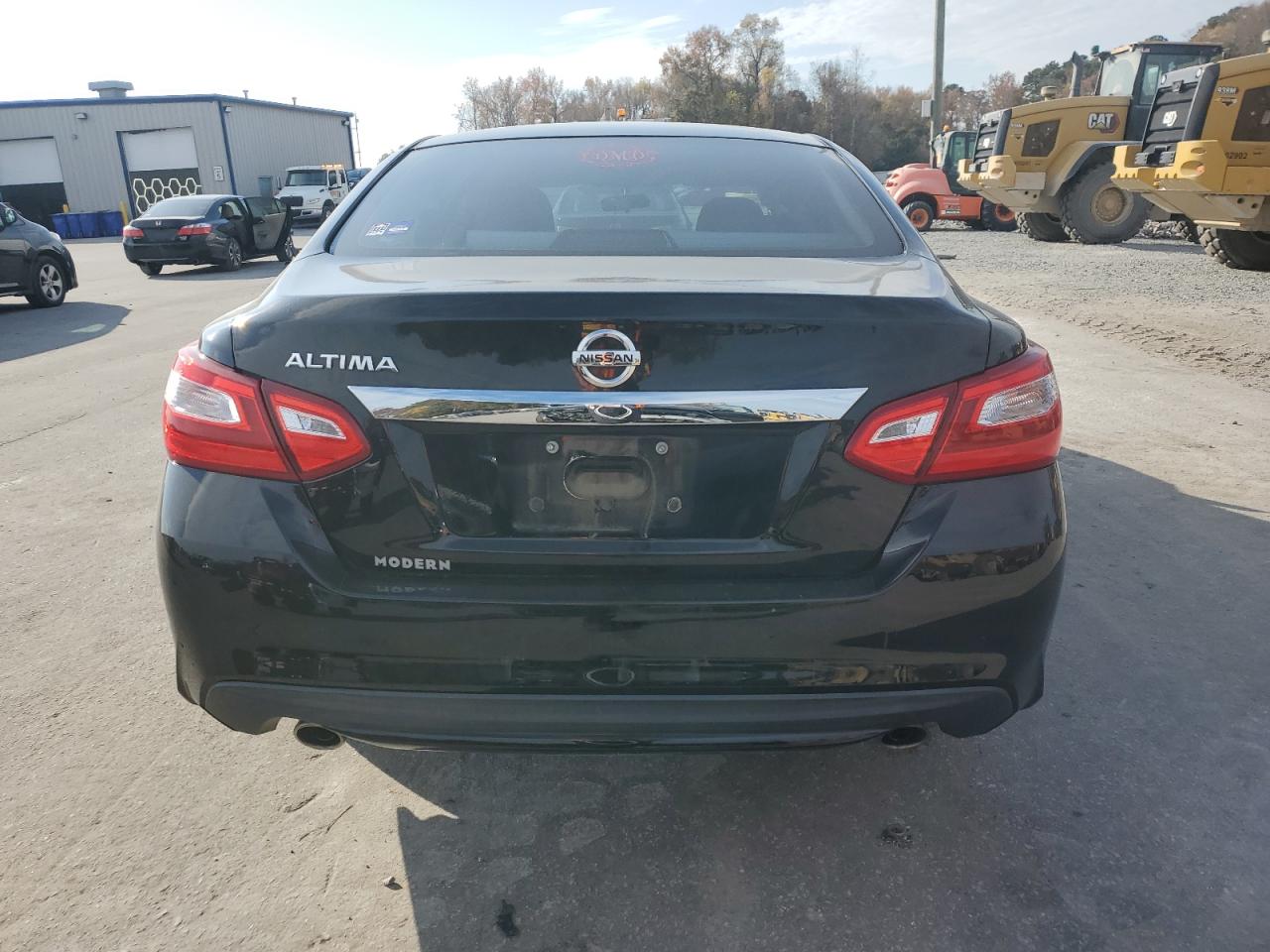 2017 Nissan Altima 2.5 VIN: 1N4AL3AP2HC472371 Lot: 93509485