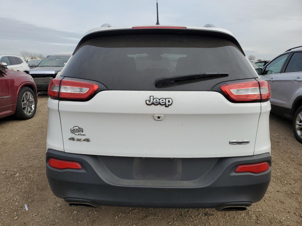 2017 Jeep Cherokee Latitude VIN: 1C4PJMCS6HW606105 Lot: 93149575