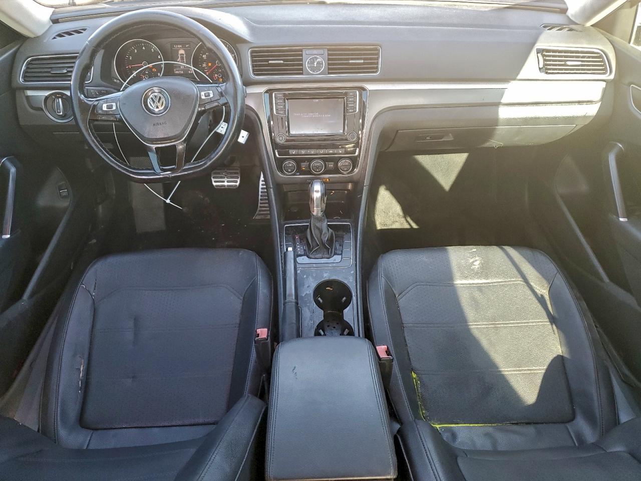 2017 Volkswagen Passat R-Line VIN: 1VWDT7A36HC077909 Lot: 92732275