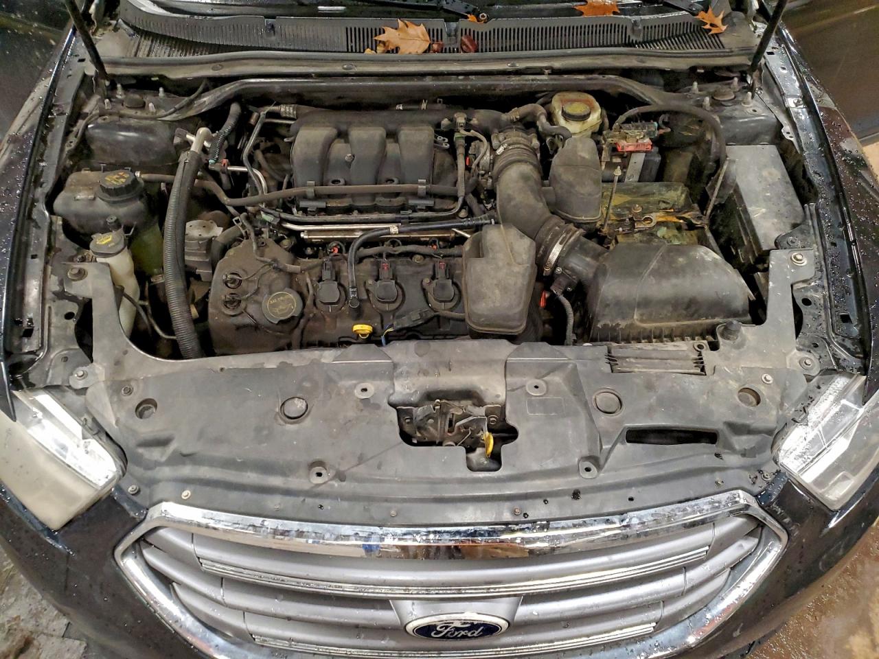 2015 Ford Taurus Limited VIN: 1FAHP2F85FG103279 Lot: 94067625