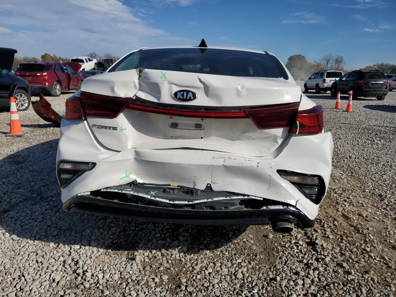 2019 Kia Forte Fe VIN: 3KPF24ADXKE018335 Lot: 90901895