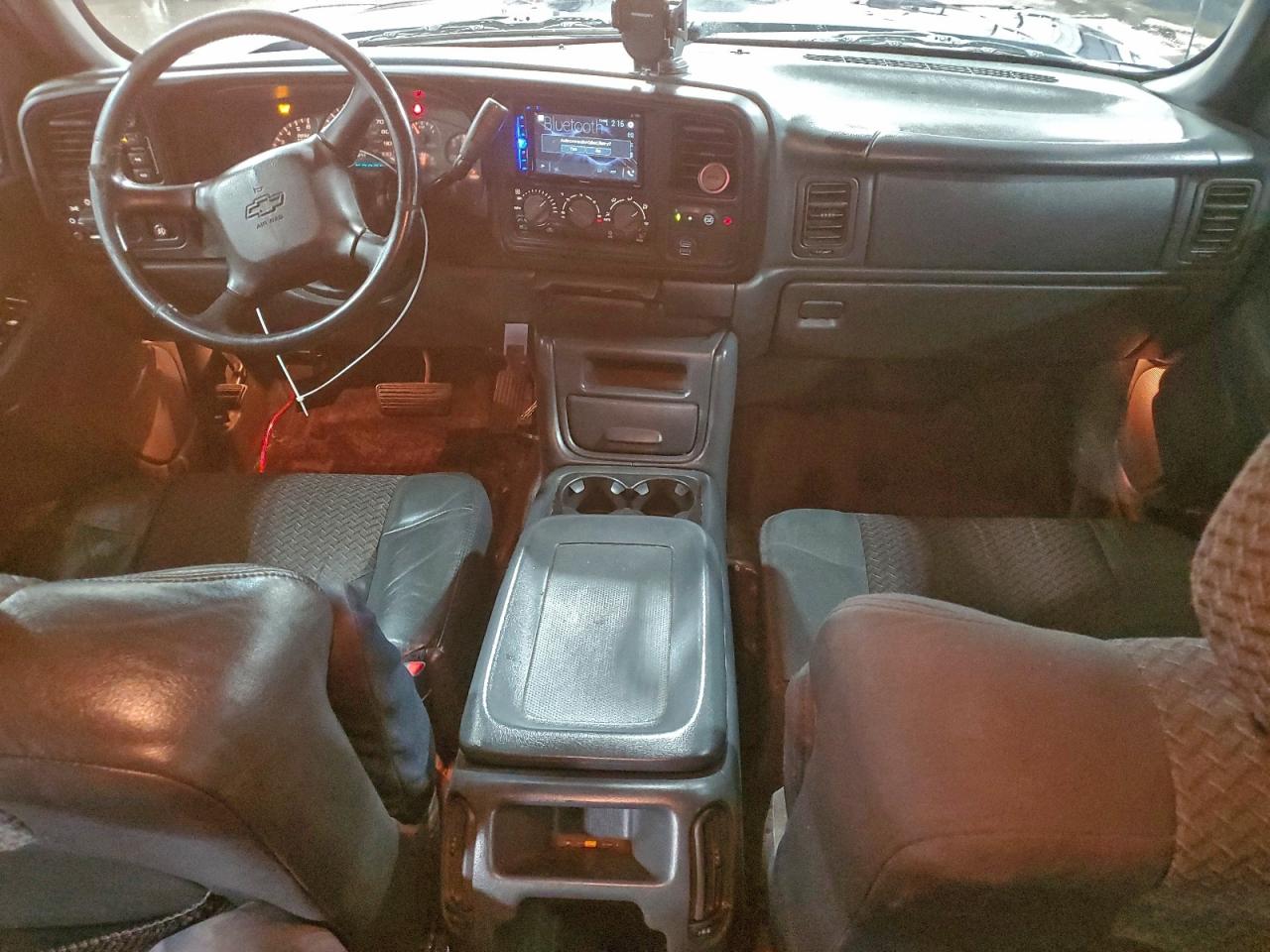 2002 Chevrolet Avalanche K1500 VIN: 3GNEK13T42G304630 Lot: 93634315