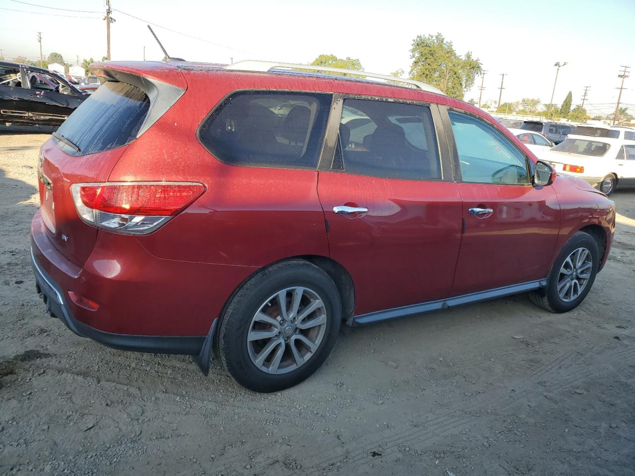 2014 Nissan Pathfinder S red  gas 5N1AR2MN0EC688661 photo #4