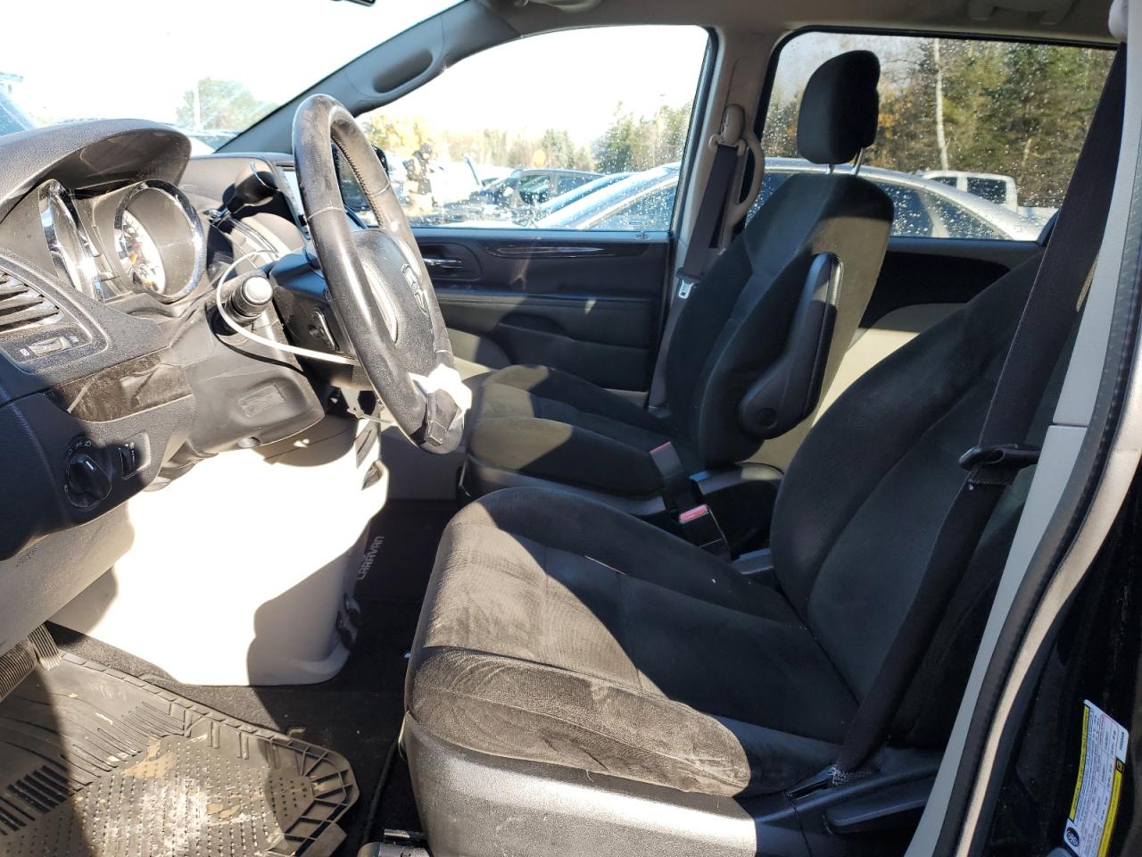 2015 Dodge Grand Caravan Se VIN: 2C4RDGBG2FR653409 Lot: 92681205