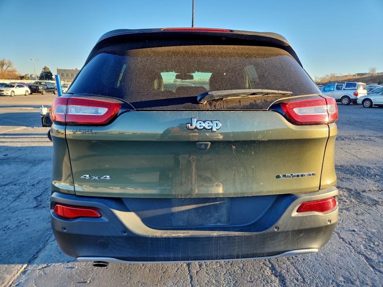 2018 Jeep Cherokee Limited VIN: 1C4PJMDB4JD608905 Lot: 93103425