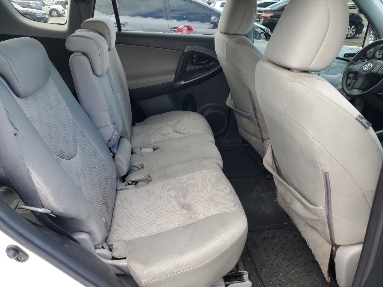 2011 Toyota Rav4 VIN: 2T3KF4DV4BW067641 Lot: 92878445