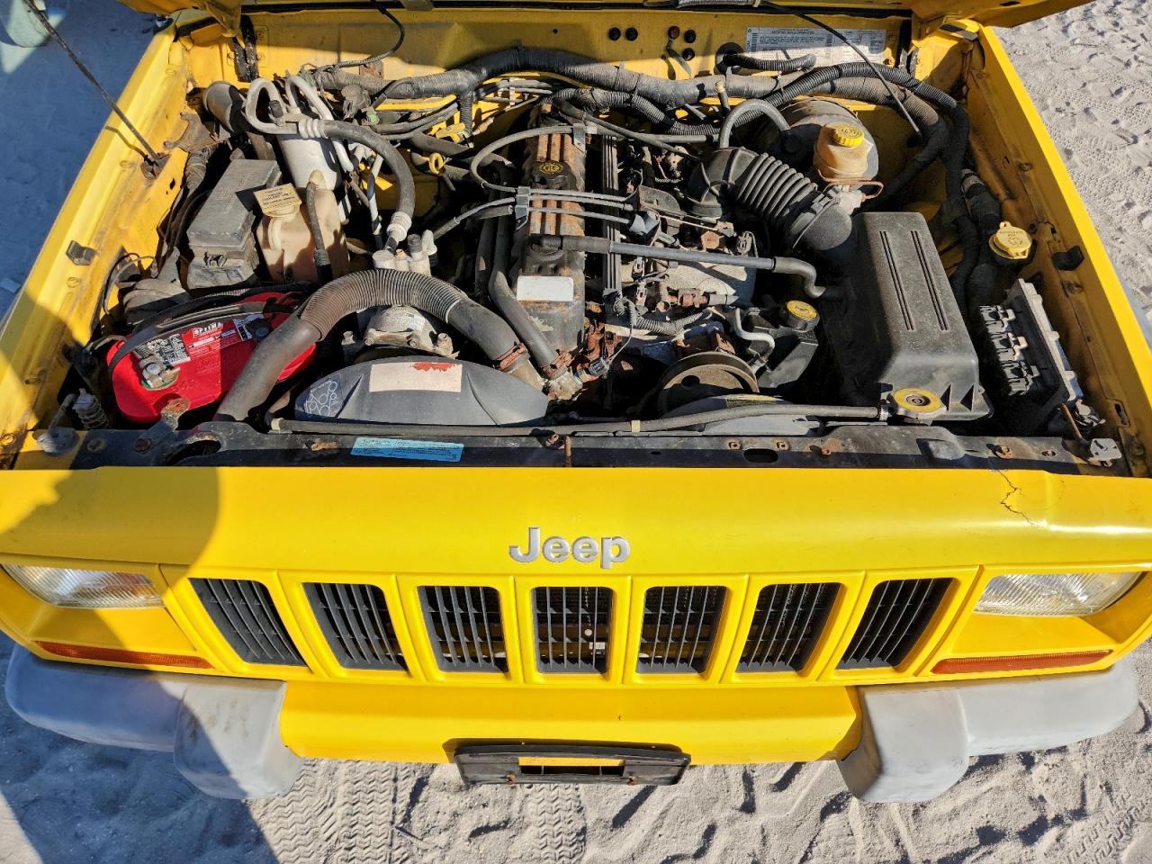 2001 Jeep Cherokee Sport VIN: 1J4FF48S61L585845 Lot: 94385795