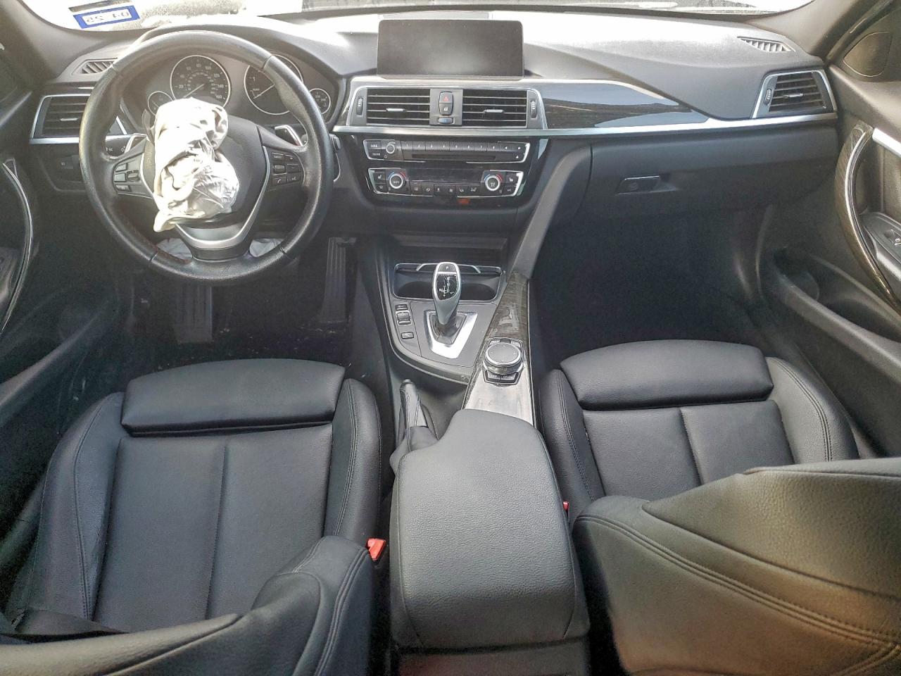 2017 BMW 330 Xi VIN: WBA8D9G58HNU58670 Lot: 93464735