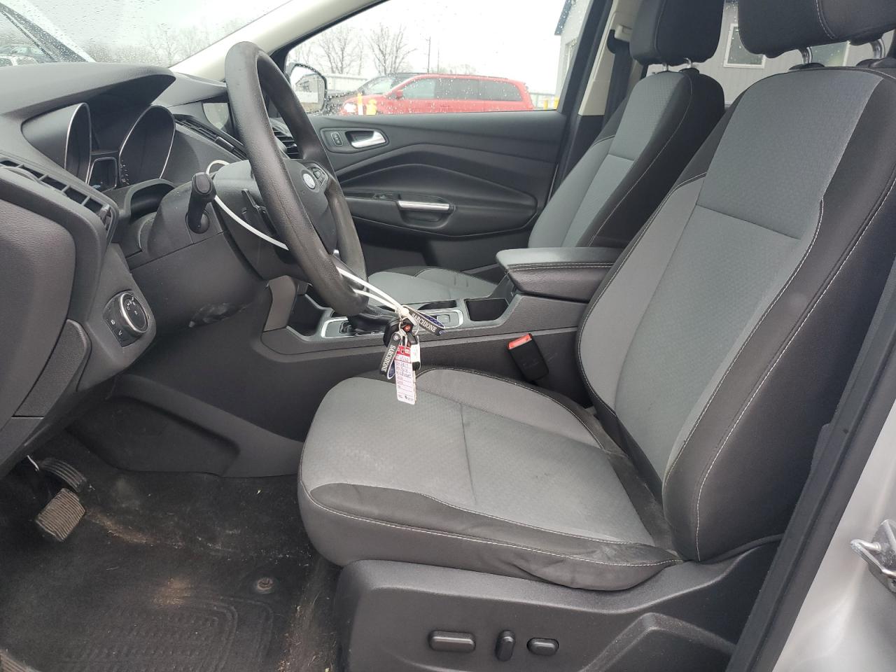 2017 Ford Escape Se VIN: 1FMCU9GD0HUB87304 Lot: 92894035