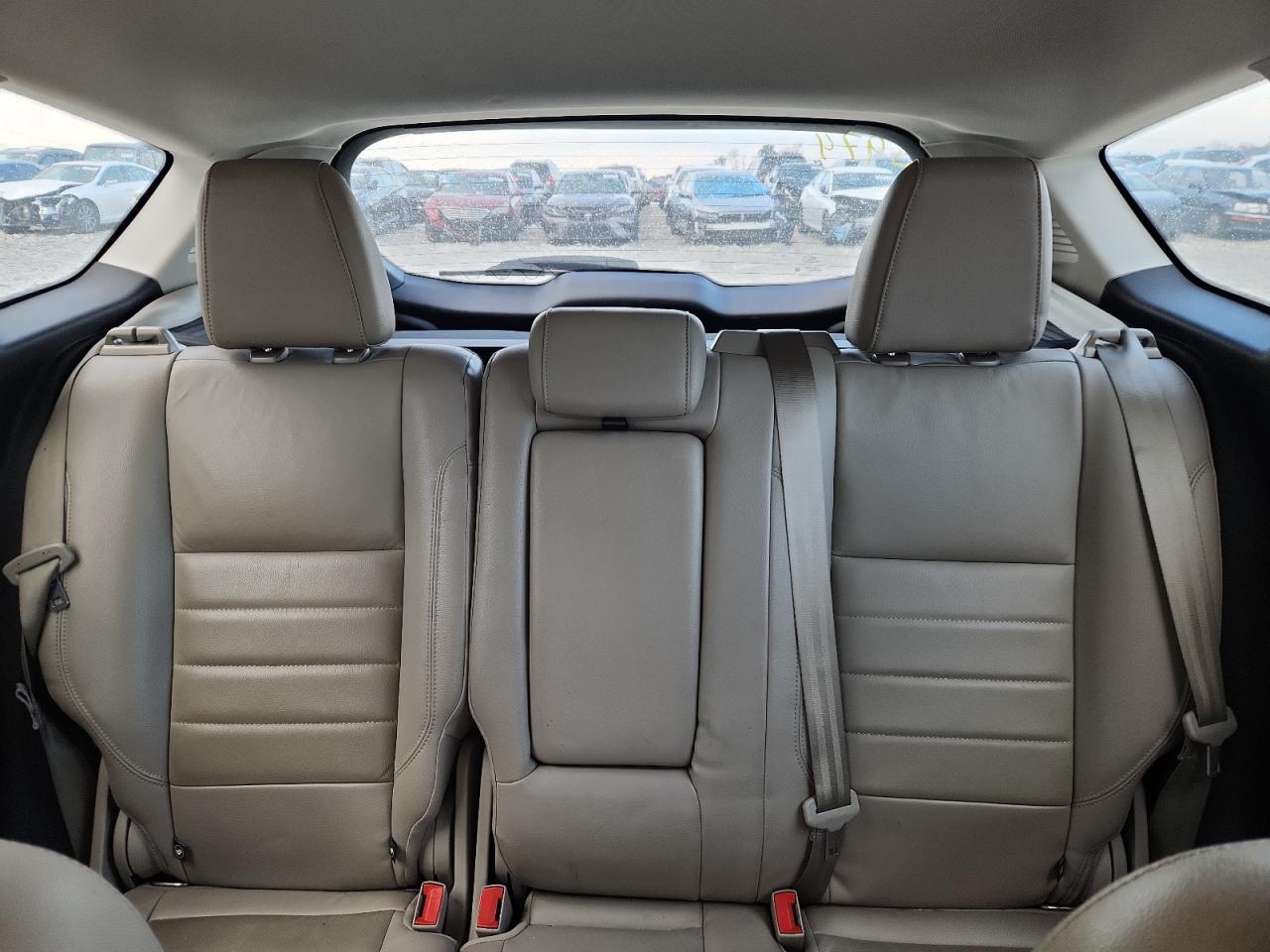 2016 Ford C-Max Sel VIN: 1FADP5BU5GL119218 Lot: 92861895