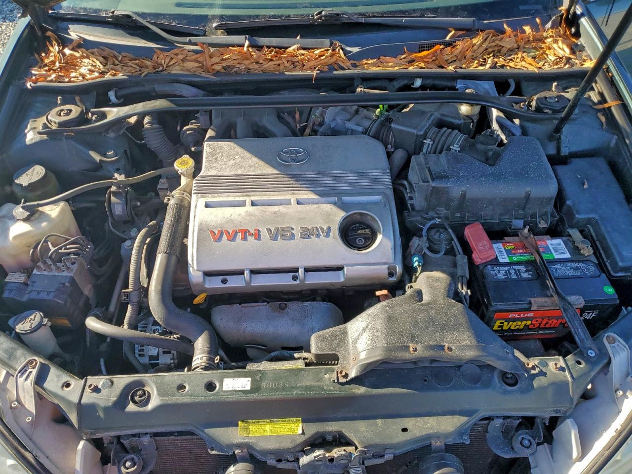 2005 Toyota Camry Le VIN: 4T1BF30K45U088959 Lot: 94608045